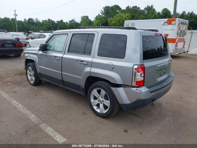 1C4NJPFA7FD349573 Jeep Patriot Latitude
