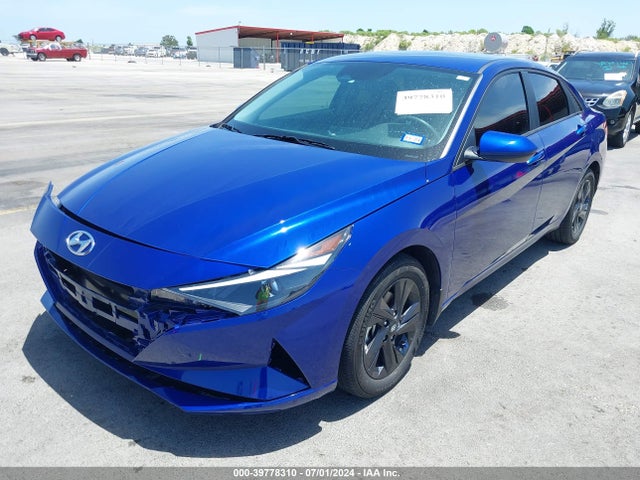 Hyundai ELANTRA SEL 2022 5NPLM4AG8NH066326 Image 2