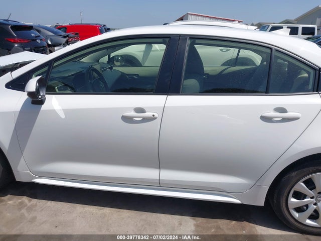 Toyota COROLLA LE 2021 JTDEPMAE3MJ122287 Image 14