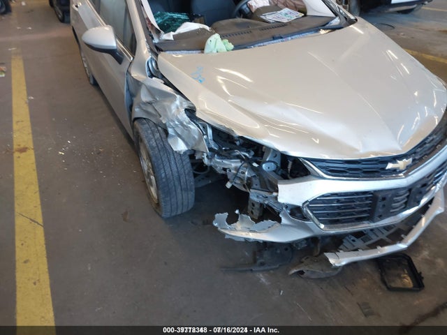 Chevrolet Cruze Lt Auto 2018 1G1BE5SM4J7164764 Image 6