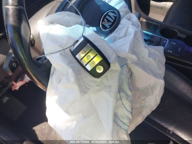 5XXGU4L31GG107311 KIA OPTIMA EX