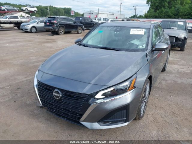 1N4BL4EW8RN349370 Nissan Altima Sl Intelligent Awd