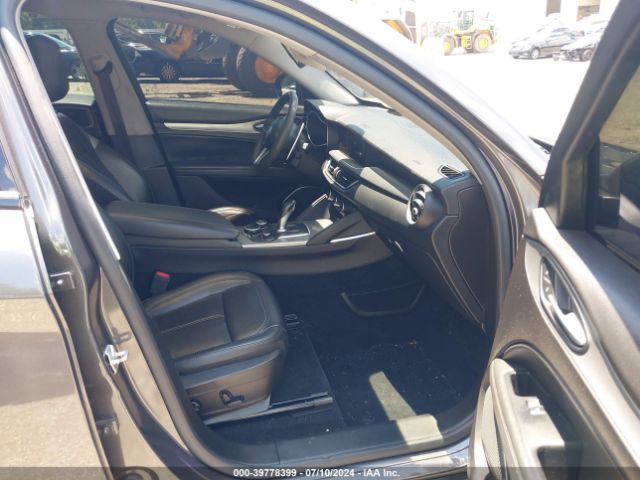 ZASPAJAN0K7C57057 Alfa Romeo Stelvio Sport Rwd