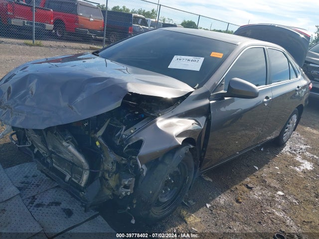 Toyota CAMRY LE 2017 4T1BF1FK4HU778579 Image 2