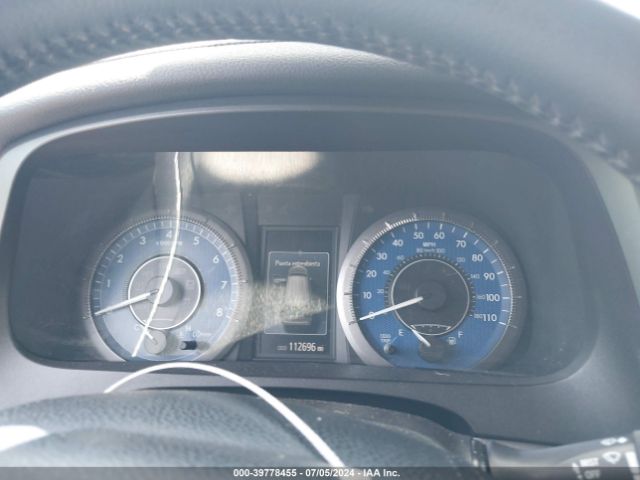 5TDYZ3DC6KS995379 Toyota Sienna Xle Premium 8 Passenger
