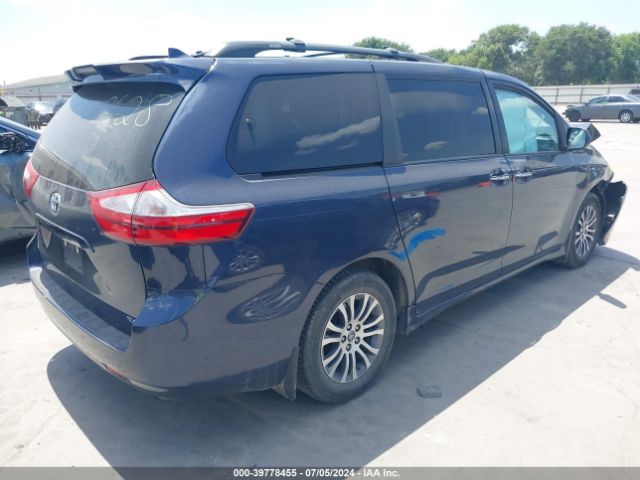 5TDYZ3DC6KS995379 Toyota Sienna Xle Premium 8 Passenger