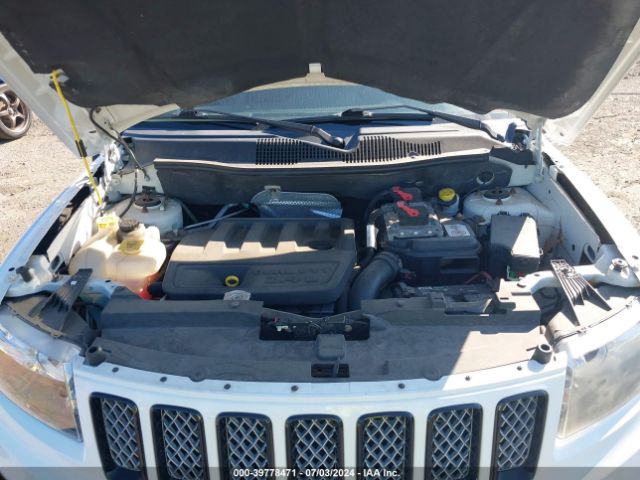 1C4NJDEB3ED761481 Jeep Compass Latitude