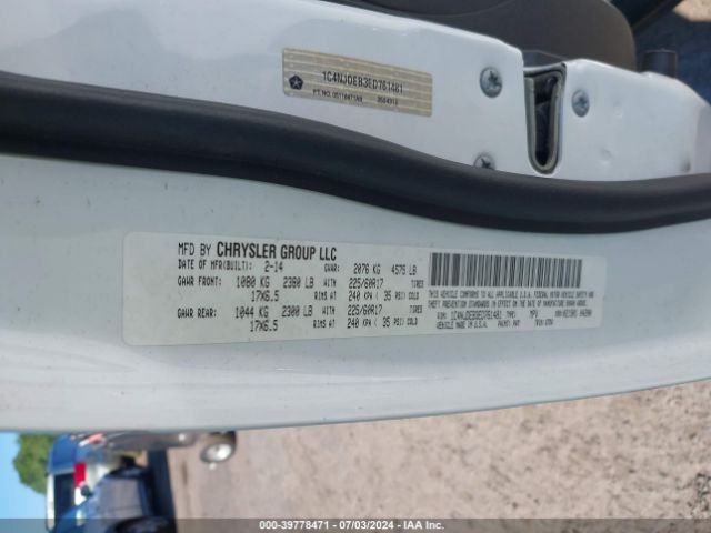1C4NJDEB3ED761481 Jeep Compass Latitude