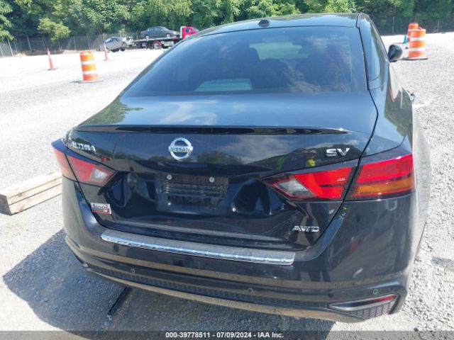 1N4BL4DWXNN394063 Nissan Altima Sv Intelligent Awd