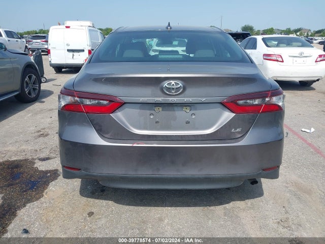 Toyota CAMRY LE 2022 4T1C11AK2NU711923 Image 16