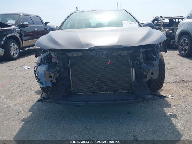 Toyota CAMRY LE 2022 4T1C11AK2NU711923 Image 6