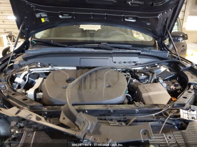 YV4L12RL1R1776726 Volvo Xc60 B5 Plus Dark Theme