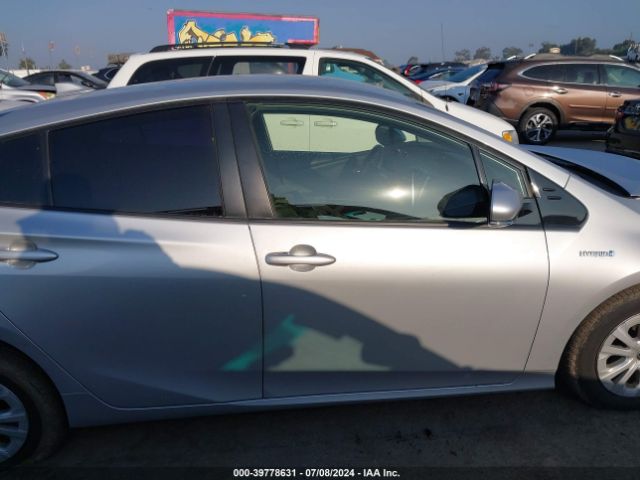 JTDKARFU9K3092697 Toyota Prius Le
