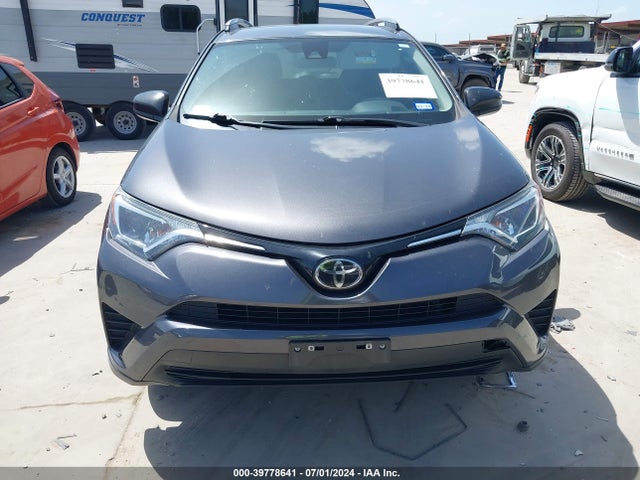 Toyota RAV4 LE 2017 JTMZFREV2HJ123304 Image 12