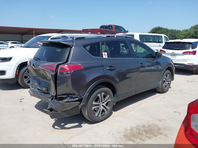 Toyota RAV4 LE 2017 JTMZFREV2HJ123304 Image 4