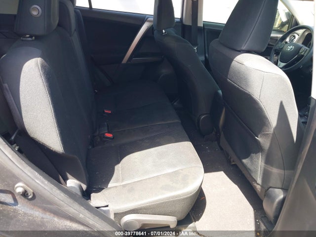 Toyota RAV4 LE 2017 JTMZFREV2HJ123304 Image 8