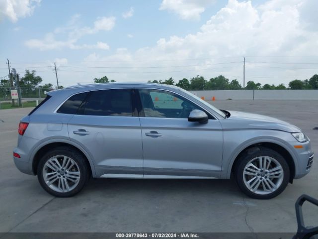 WA1BNAFY2J2136711 Audi Q5 2.0t Premium/2.0t Tech Premium