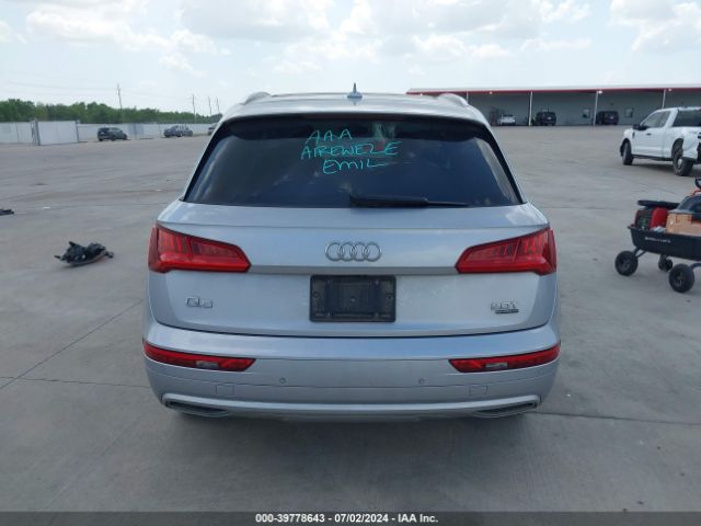 WA1BNAFY2J2136711 Audi Q5 2.0t Premium/2.0t Tech Premium