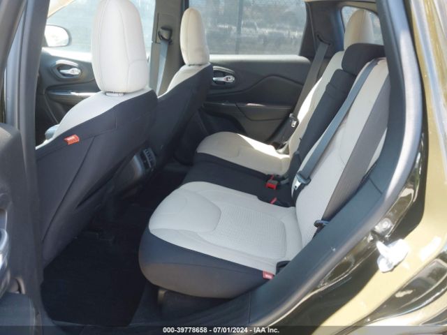 1C4PJLCB1GW362260 Jeep Cherokee 75th Anniversary