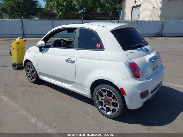 2013 FIAT 500 3C3CFFBRXDT533089 Photo 2