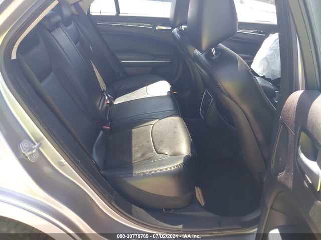 Chrysler 300 Anniversary Edition 2016 2C3CCARG7GH278415 Image 8