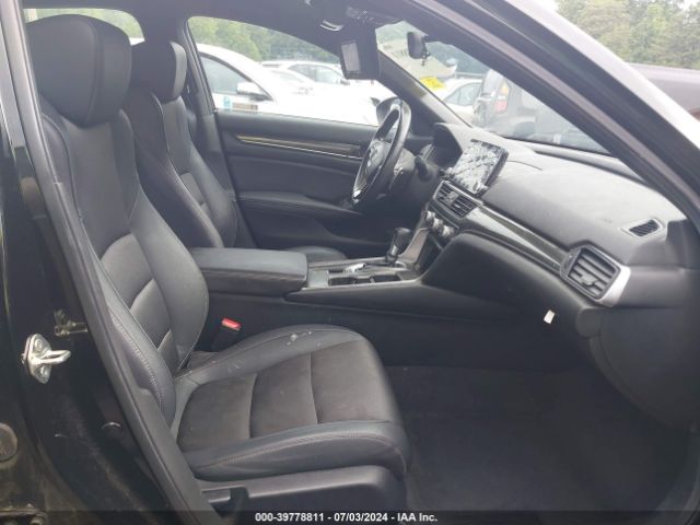 1HGCV1F30KA128906 Honda Accord Sport