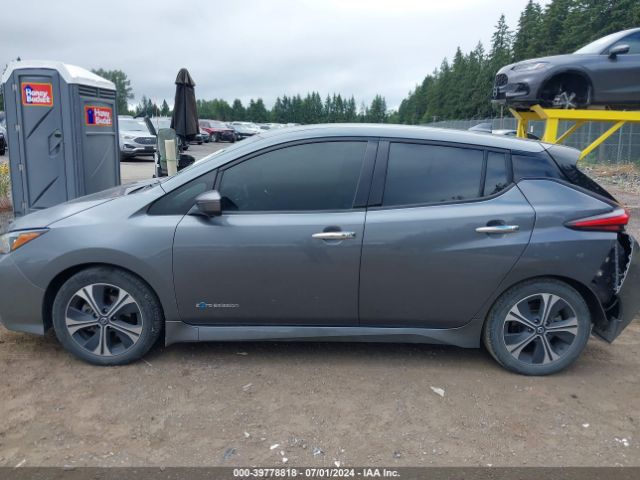1N4AZ1CPXJC313555 Nissan Leaf Sl