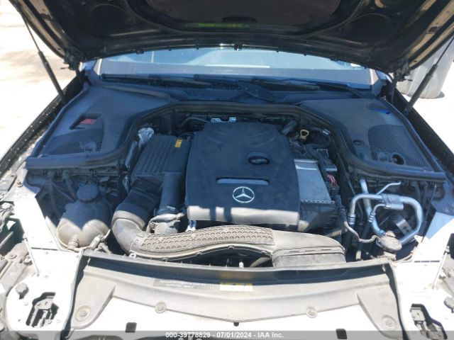 WDDZF4JB6KA522468 Mercedes-Benz E 300