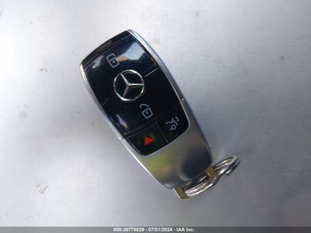 WDDZF4JB6KA522468 Mercedes-Benz E 300