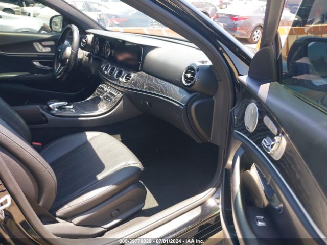 WDDZF4JB6KA522468 Mercedes-Benz E 300