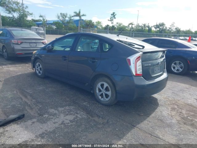 JTDKN3DU8E1776094 Toyota Prius Two