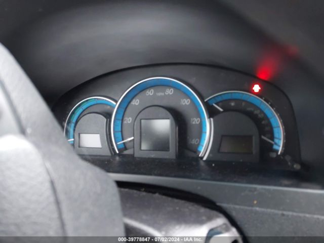 4T1BD1FK9EU133024 Toyota Camry Hybrid Le