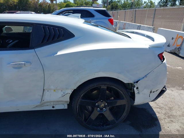 Chevrolet CAMARO 2SS 2016 1G1FH1R78G0135111 Image 16