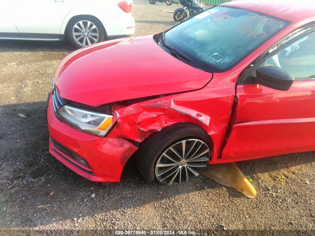 3VWB17AJ1GM384087 Volkswagen Jetta 1.8t Sport