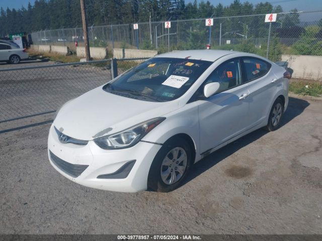 5NPDH4AE2GH685627 Hyundai ELANTRA SE