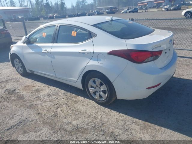 5NPDH4AE2GH685627 Hyundai ELANTRA SE