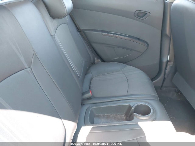 Chevrolet Spark 1lt Auto 2014 KL8CD6S95EC584930 Image 8