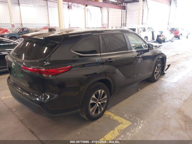 5TDKDRAH8PS015830 Toyota Highlander Xle