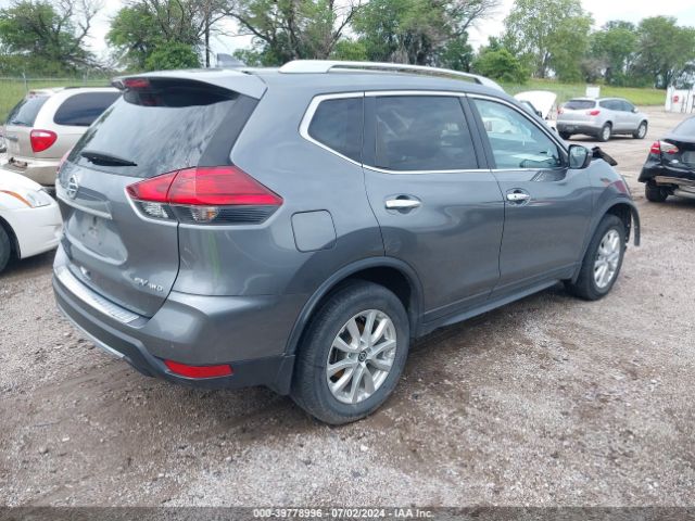 JN8AT2MV0HW018282 Nissan ROGUE SV