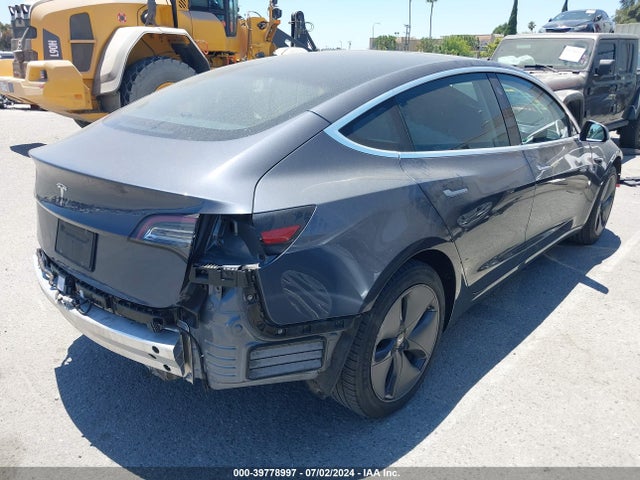 5YJ3E1EA0LF643900 Tesla Model 3 Standard Range Plus Rear-wheel Drive/standard Range Rear-wheel Drive