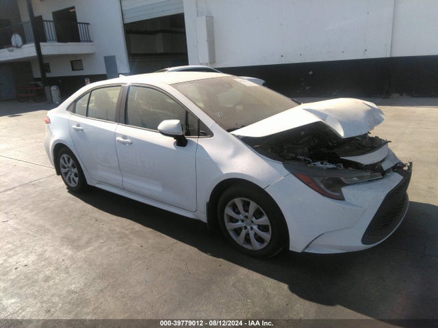 Toyota COROLLA LE 2022 JTDEPMAE4N3015691 главное изображение