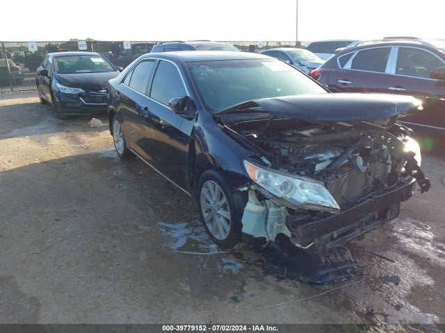 Toyota CAMRY XLE 2014 4T4BF1FK9ER439625 головне зображення