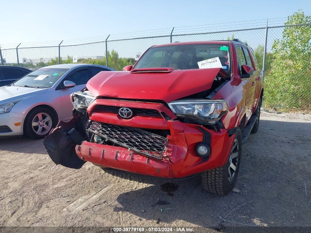 Toyota 4runner Trd Off Road Premium 2017 JTEBU5JR0H5450460 Image 2