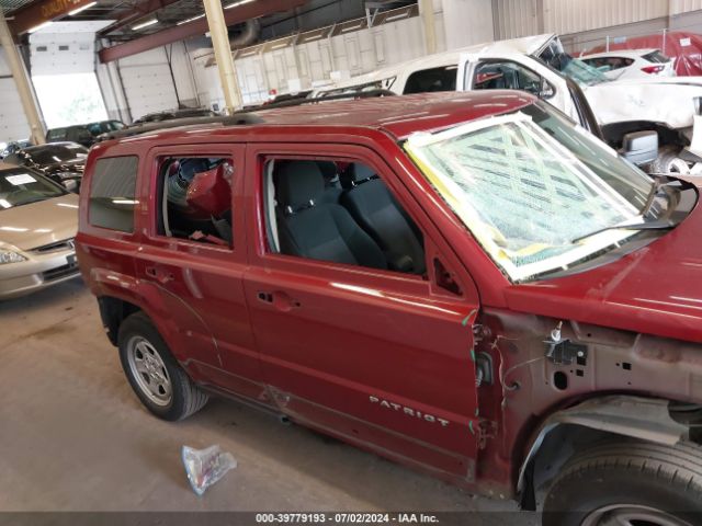 1C4NJRBB8GD579909 Jeep Patriot Sport
