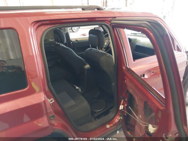1C4NJRBB8GD579909 Jeep Patriot Sport