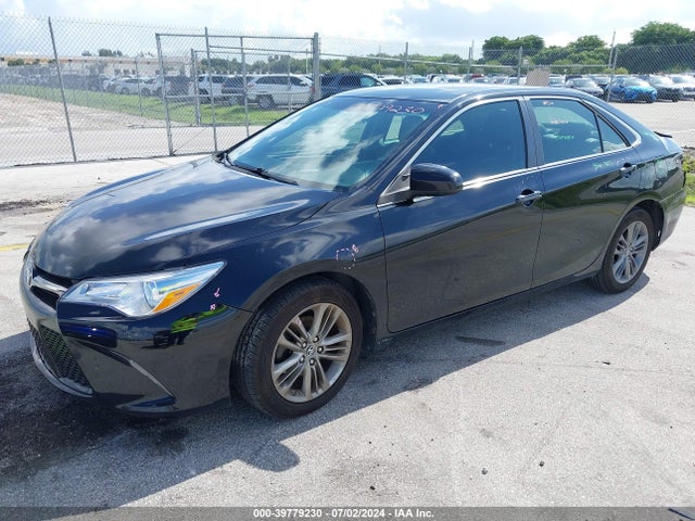 Toyota CAMRY SE 2015 4T1BF1FK9FU085150 Image 2