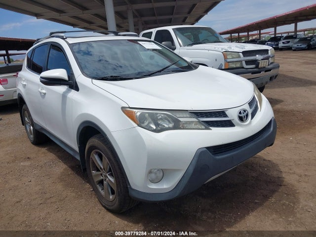 Toyota Rav4 Xle 2015 JTMRFREV0FJ035851 головне зображення