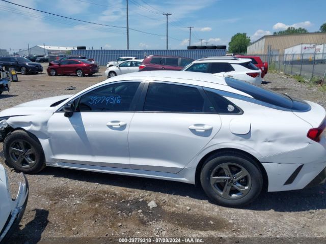 5XXG14J27NG122640 KIA K5 LXS