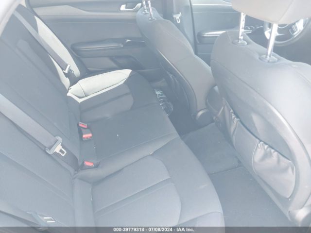 5XXG14J27NG122640 KIA K5 LXS