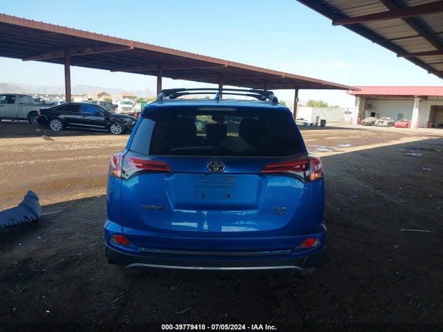 Toyota Rav4 Xle 2017 2T3RFREV9HW557432 Image 17